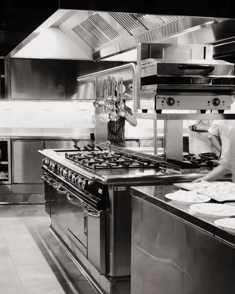 Magorabin | Torino - Isola cucina (bianco e nero)