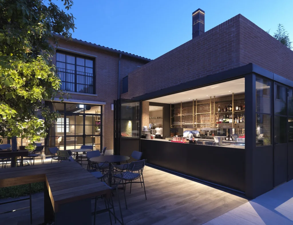 NH Murano - Exterrior bar